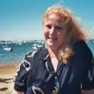 Meet your Posher, Victoria l.